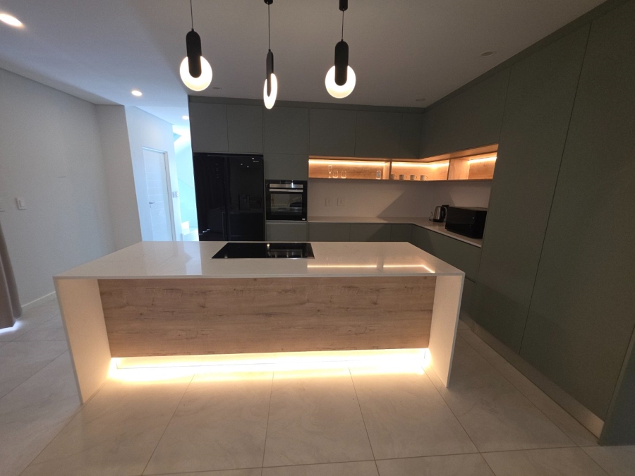 4 Bedroom Property for Sale in Sandown Western Cape